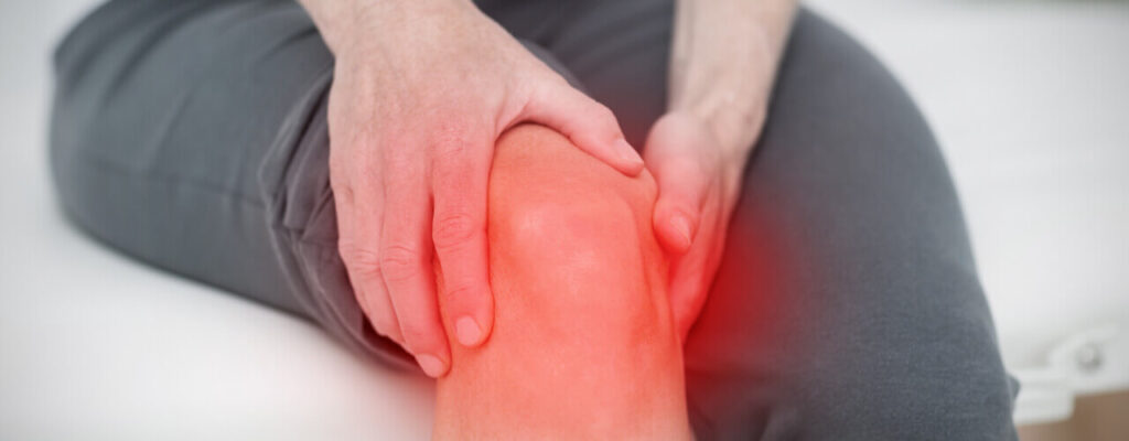 A Physiotherapist Can Help You Get Rid of Hip and Knee Pain