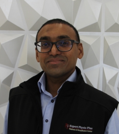 Idris-Hafiz-Physiotherapist-expert-physio-plus-gloucester-on