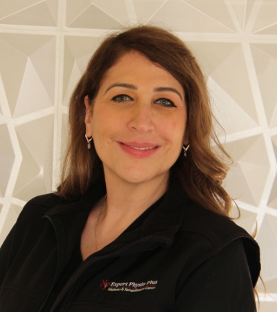 rania-bakkour-registered-massage-therapist-expert-physio-plus-ottawa-ON