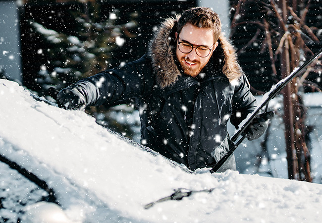 Winter Chores and Tendon Pain: How to Protect Your Joints This Season